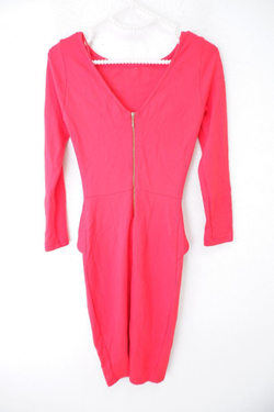 Платье Adl лаконичное 42 размер