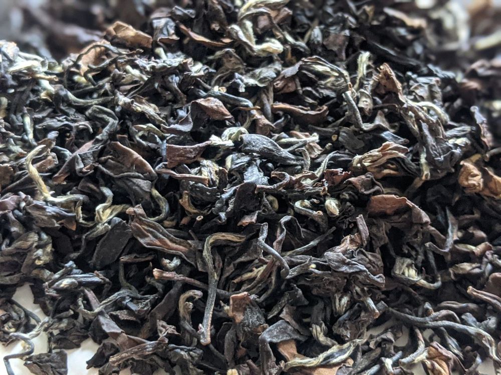 Восточная Красавица, Дун Фан Мэй Жэнь