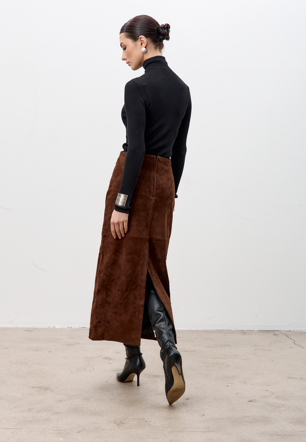 Юбка из натуральной замши