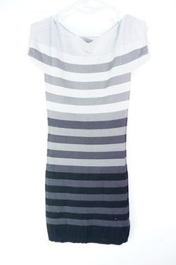 Платье French Connection сдержанное 40 размер