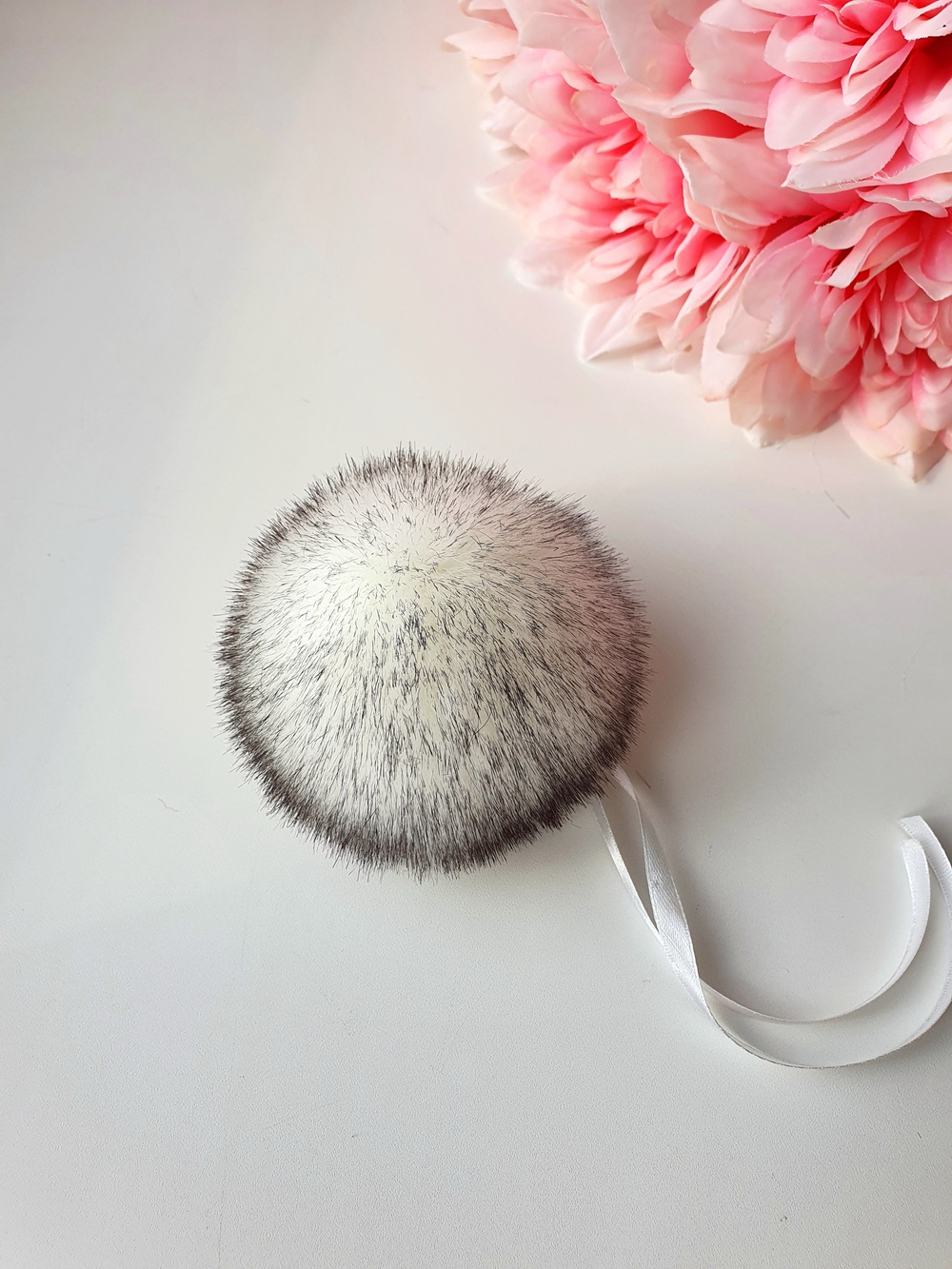 Помпон эко-мех, цвет Песец, 10 см