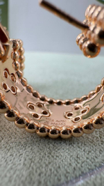 Серьги Van Cleef & Arpels