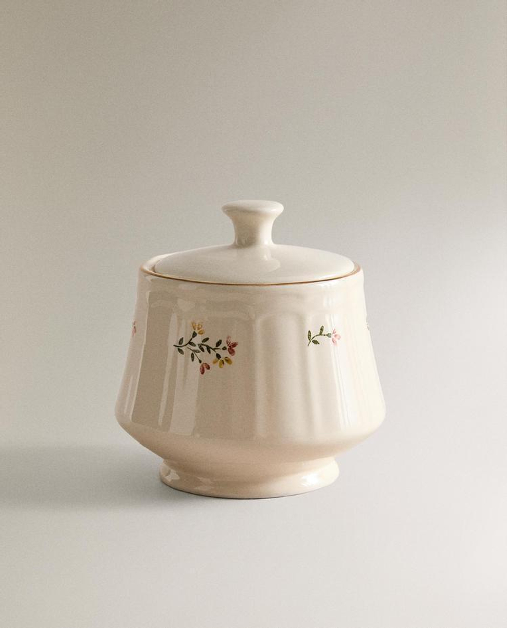ZARA HOME САХАРНИЦА ИЗ ФАРФОРА С ЦВЕТОЧНЫМ УЗОРОМ, КРЕМОВЫЙ