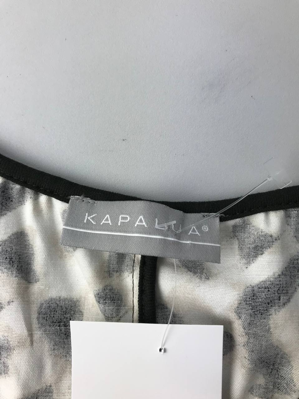 Блуза Kapalua с ярким принтом 38 размер, новая