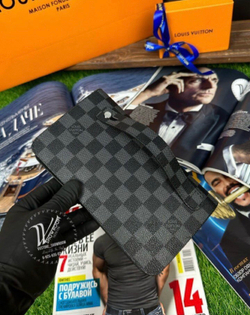 Кошелек Louis Vuitton