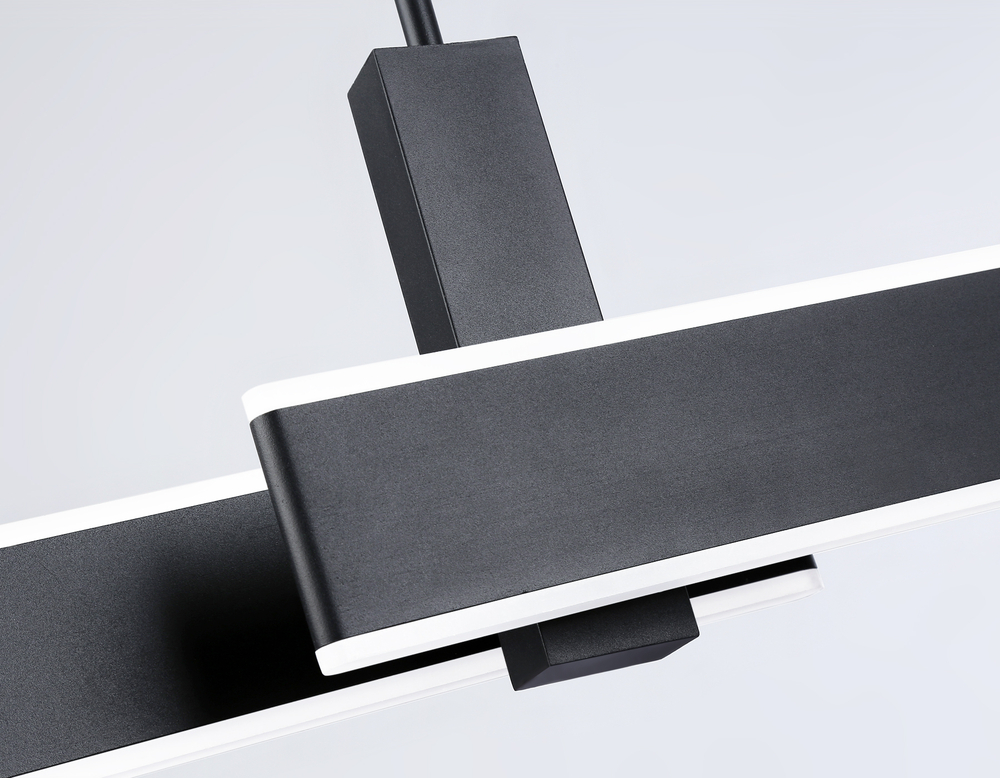 Подвесной светодиодный светильник FA6667 BK черный 42W 3000K-6400K 640*30*900 (Без ПДУ)