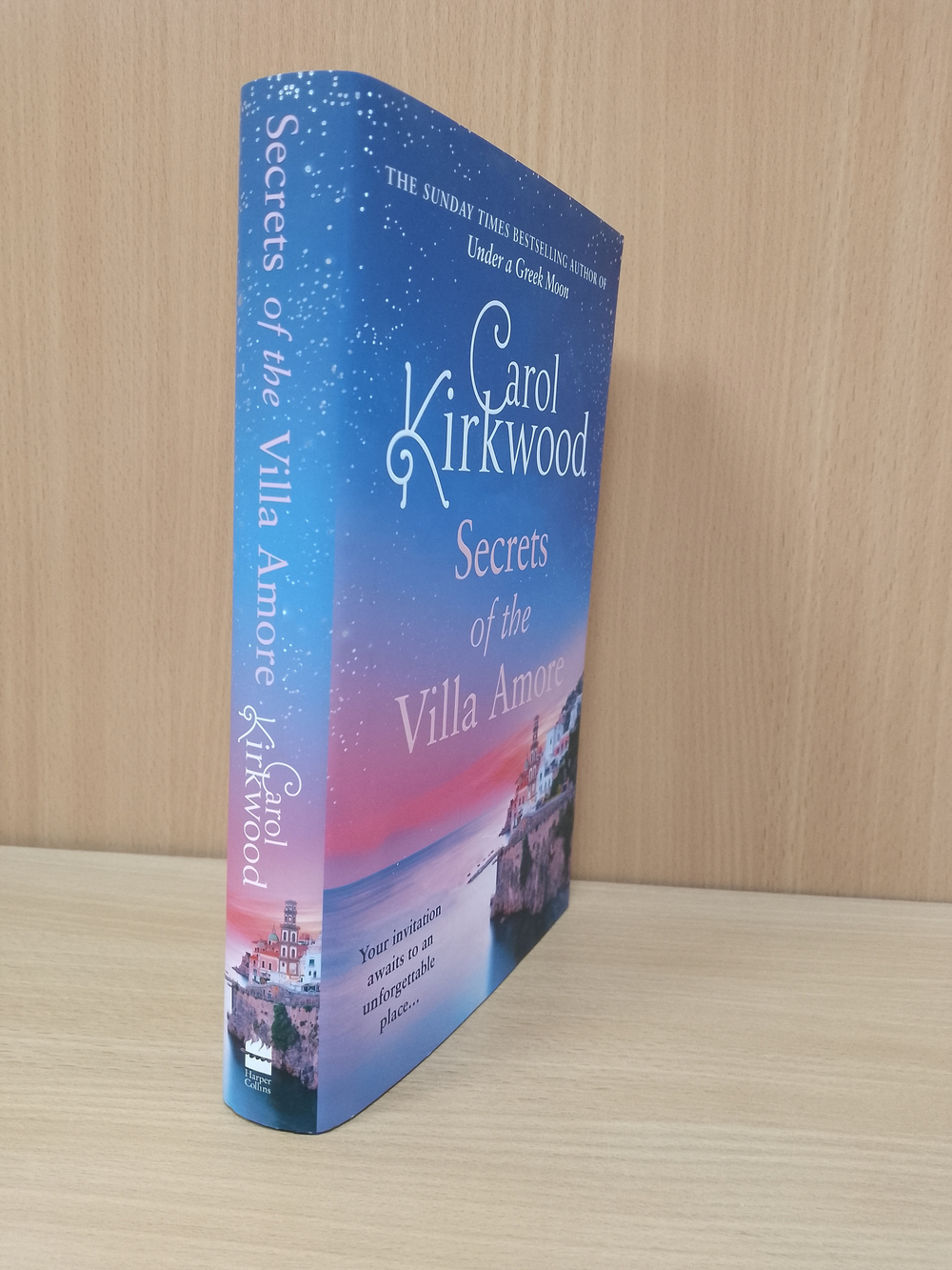 Secrets of the Villa Amore (Carol Kirkwood)