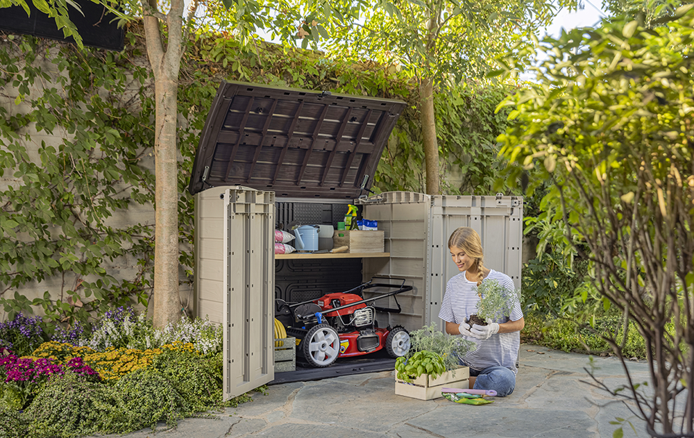 Ящик пластиковый Keter Store It Out Arc 1200 л