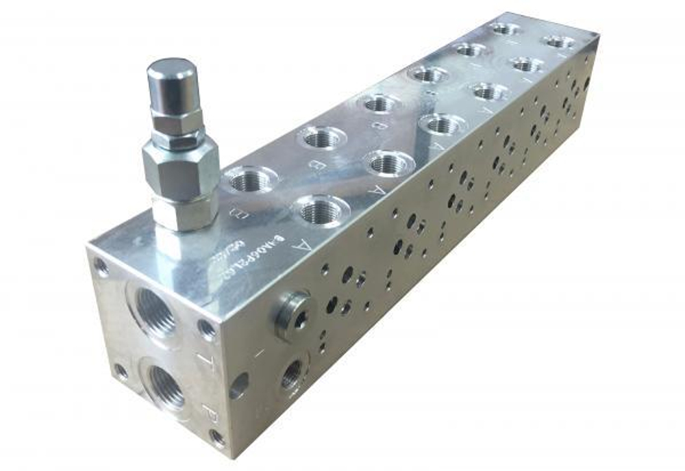 Плита монтажная BMA06P2L6X-20 с клапаном 6-ти местная для CETOP 3