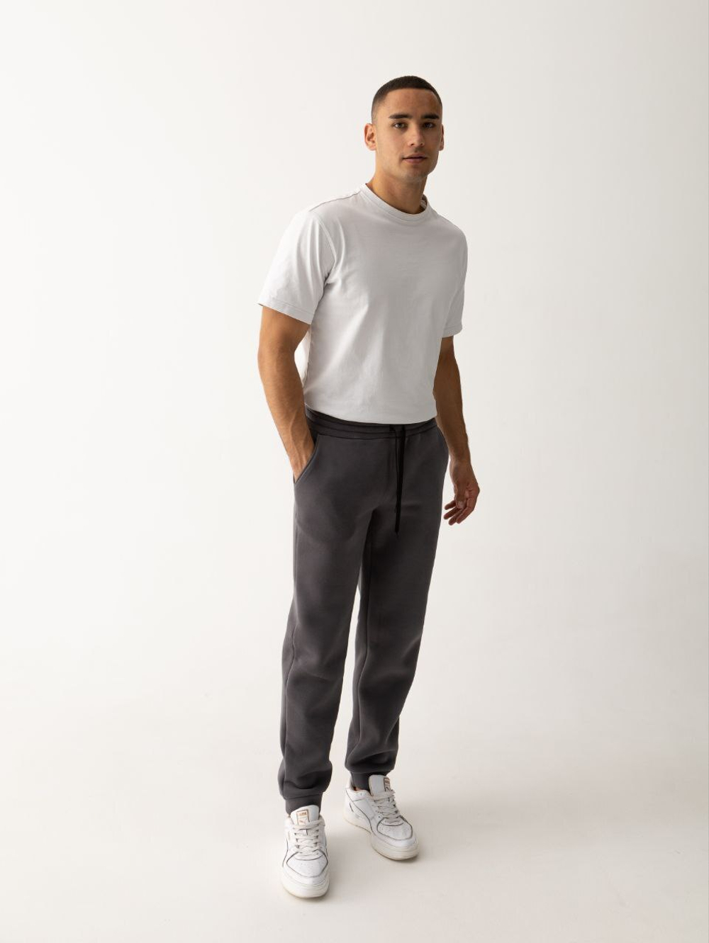 Брюки спортивные мужские теплые. Графит