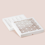 Коробка для 25 конфет с окном "Ромашка"