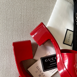 Gucci Rubber Slide Sandal