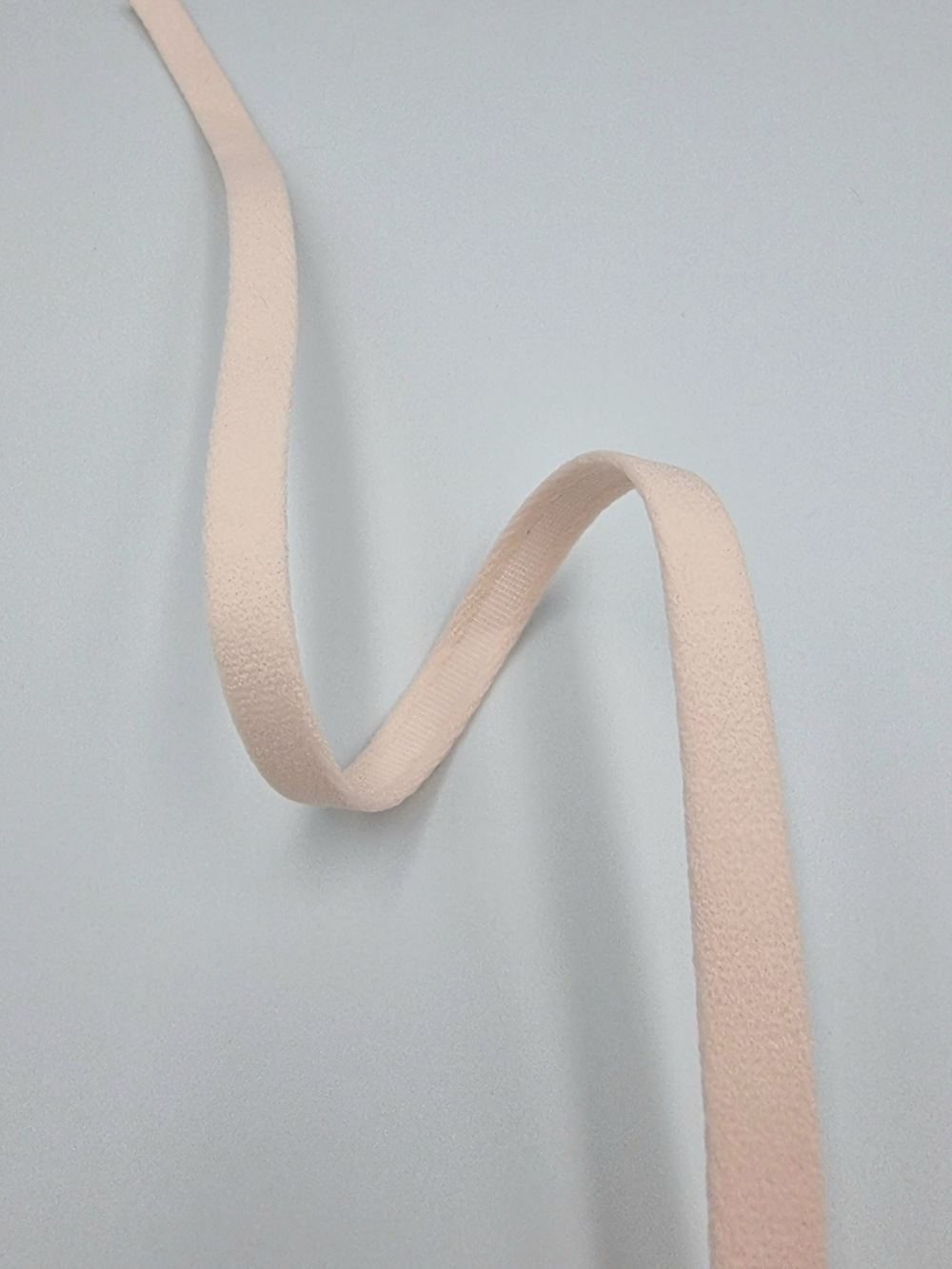 Туннельная лента бесшовная серебристый пион 10 мм ( Pantone 12-1206 TPX)