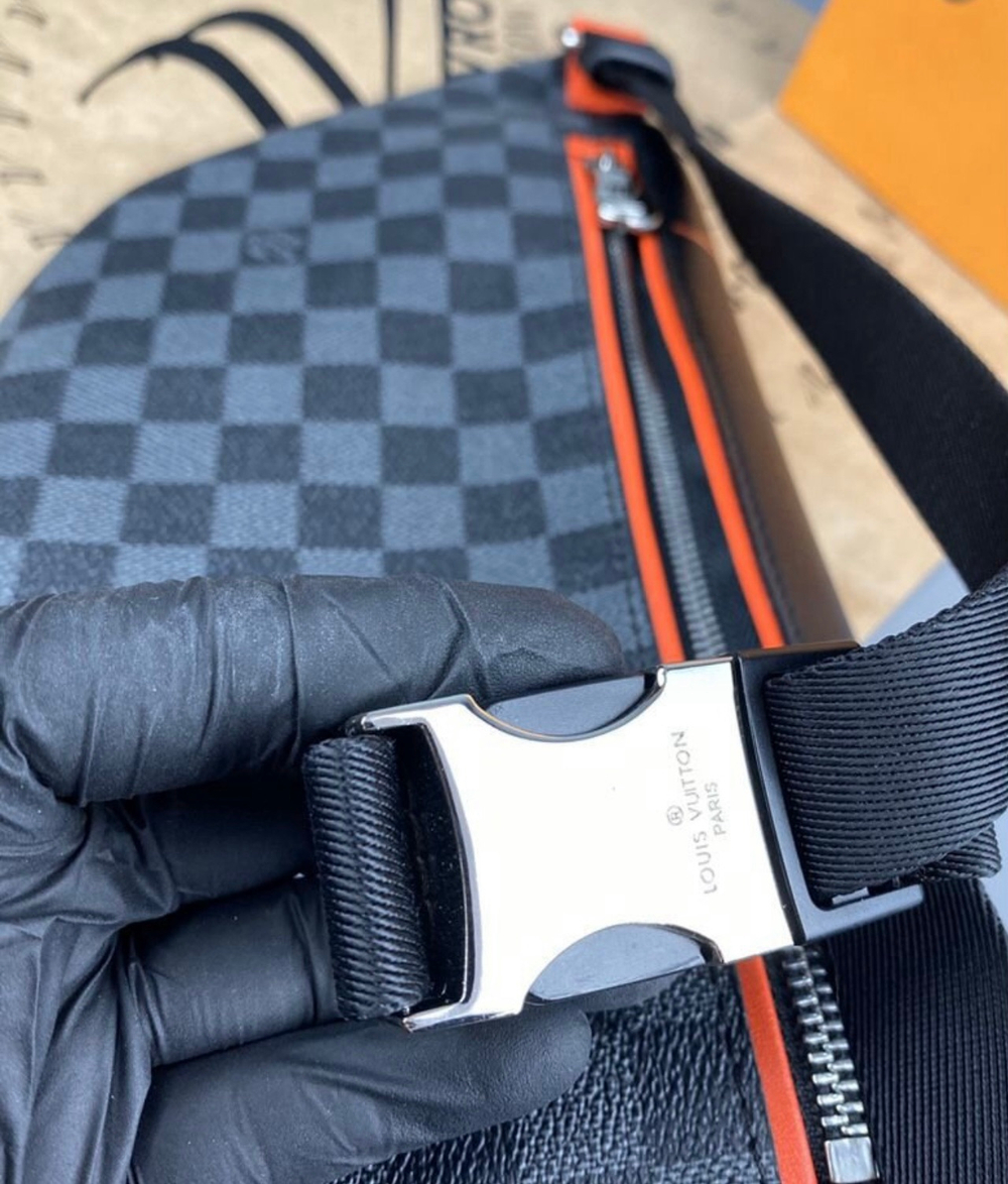 Сумка на пояс/плечо Louis Vuitton премиум