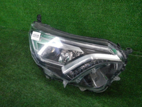 Фара правая Toyota RAV4 4 CA40 (2015-2019) LED