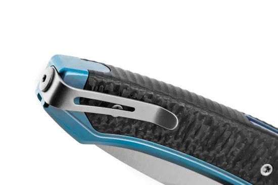 Нож складной Lion Steel Twain TW BL CF - сталь MagnaCut, синий титан на рукояти