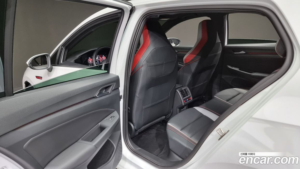 Volkswagen Golf 8 Generation 2.0 GTI (12.2022)
