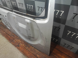 Крышка дверь багажника Mitsubishi Pajero 3 99-06 Б/У Оригинал MN186729