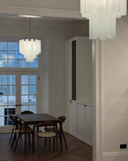 Люстра из стеклянных туб