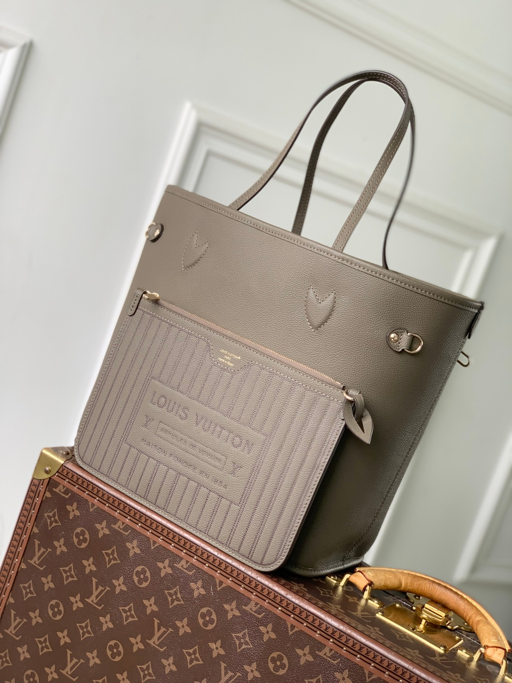 Louis Vuitton Neverfull Inside Out MM