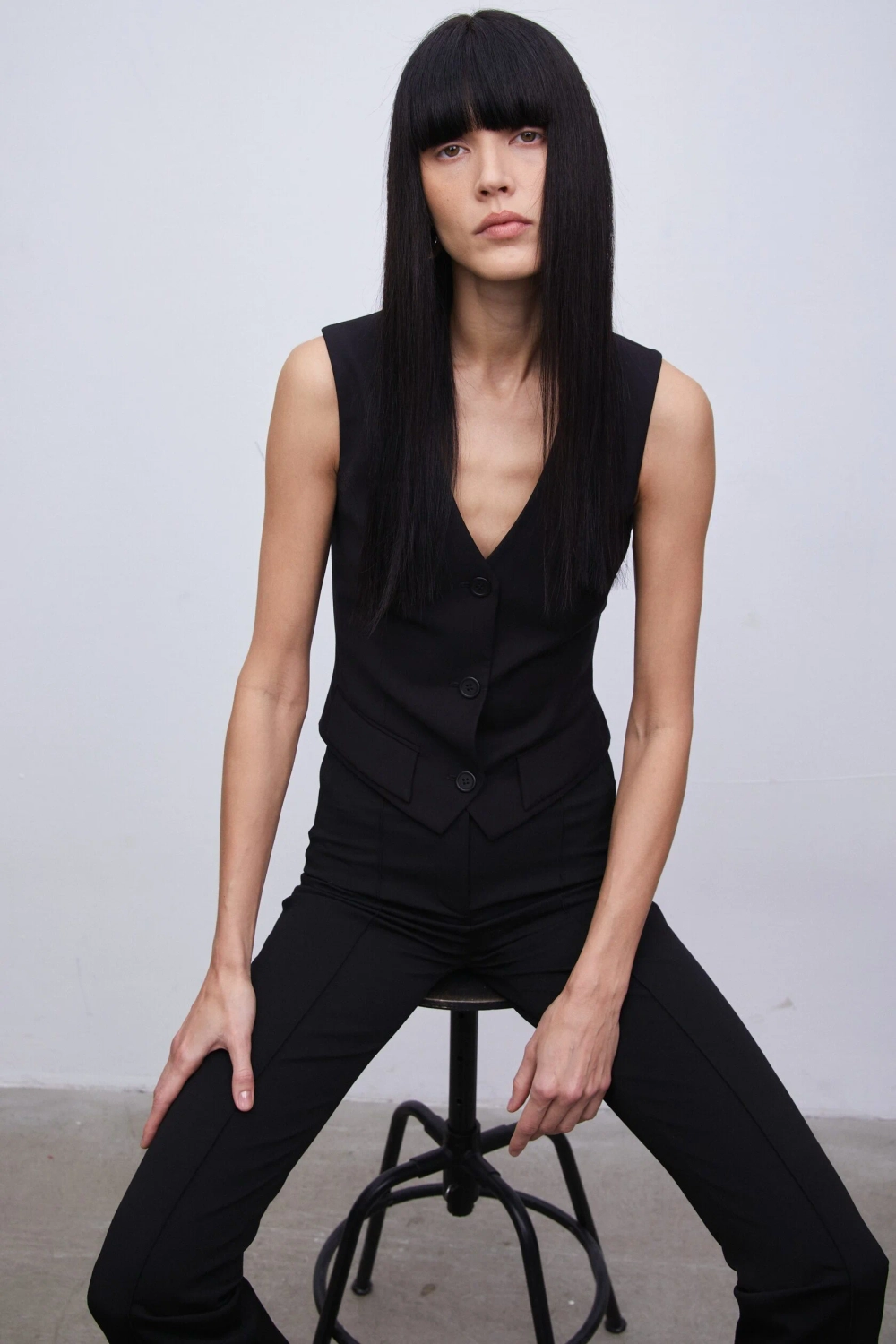 Жилет с карманами, Черный