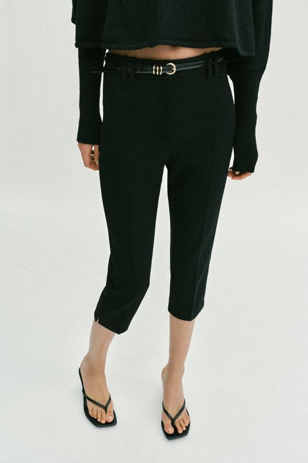 ZARA БРЮКИ КАПРИ С РЕМНЕМ, ЧЕРНЫЙ