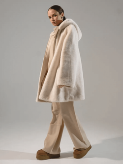 Шуба искусственная, жемчужная, SilverFox