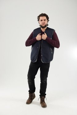 Жилет мужской из стеганной ткани