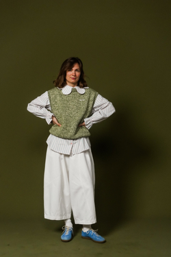 Жилет из хлопкового мулине зеленого цвета ПРЕДЗАКАЗ