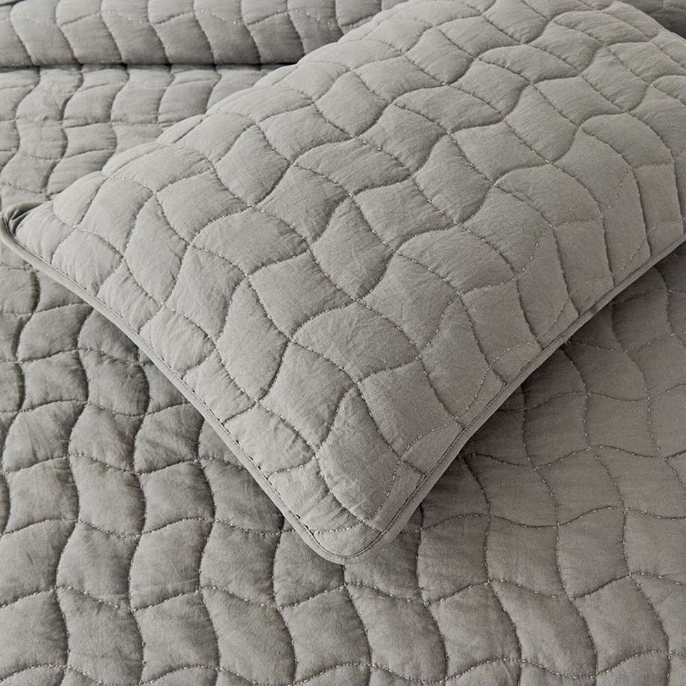 Покрывало 230x250 Sofi De MarkO Минелла антрацитовое