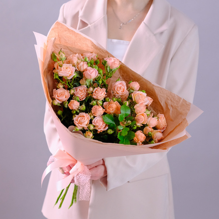 Нежный букет пионовидных роз #206 (готовый букет)