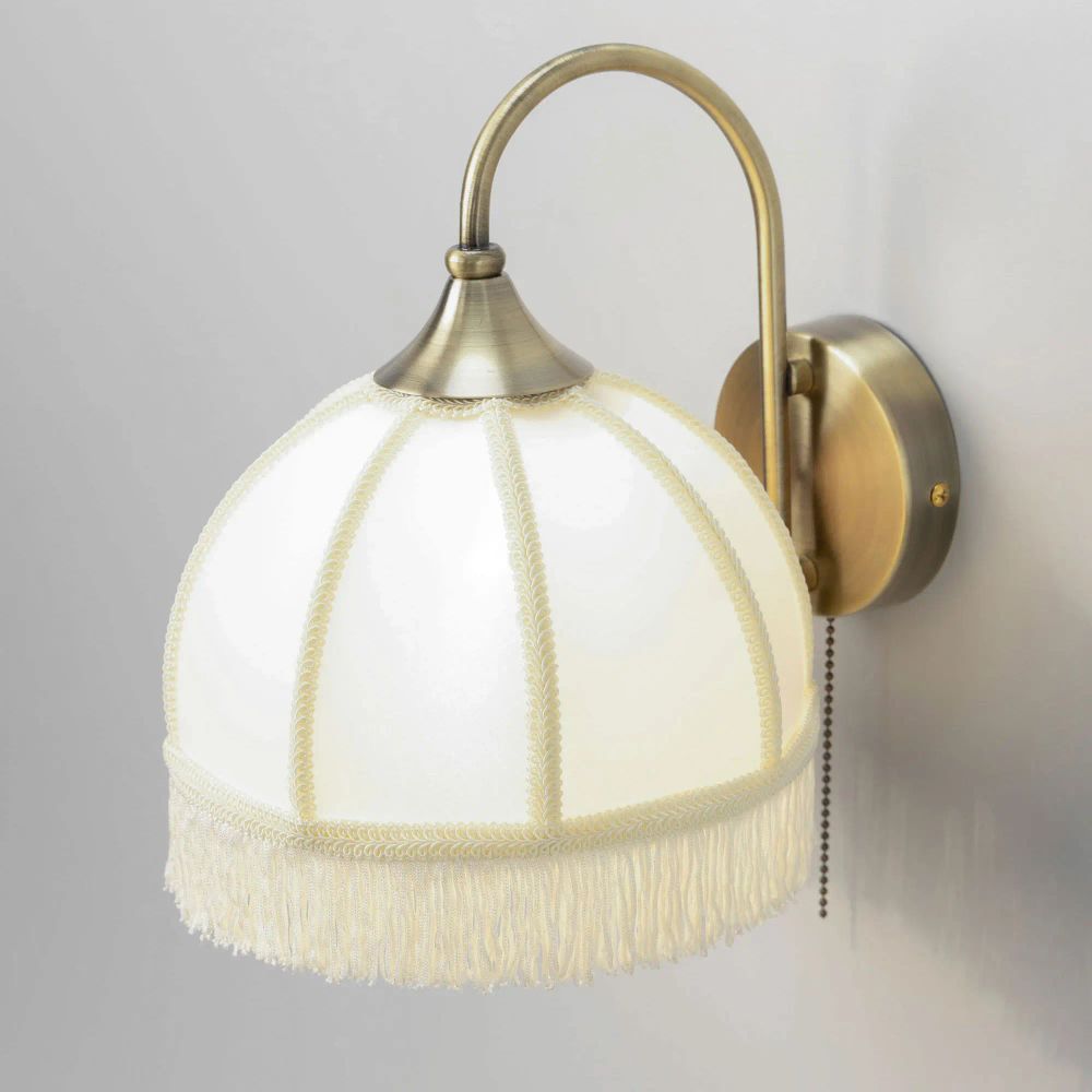 Citilux Базель CL407311 Бра с бежевым абажуром и выключателем