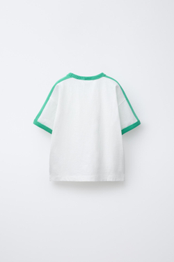 ZARA ФУТБОЛКА С РЕЛЬЕФНЫМ ТЕКСТОВЫМ ПРИНТОМ, БЕЛЫЙ/ЗЕЛЕНЫЙ