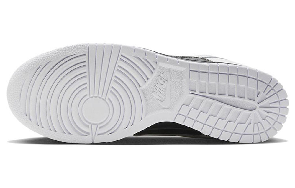 Кроссовки Nike Dunk Low "Reverse Panda"