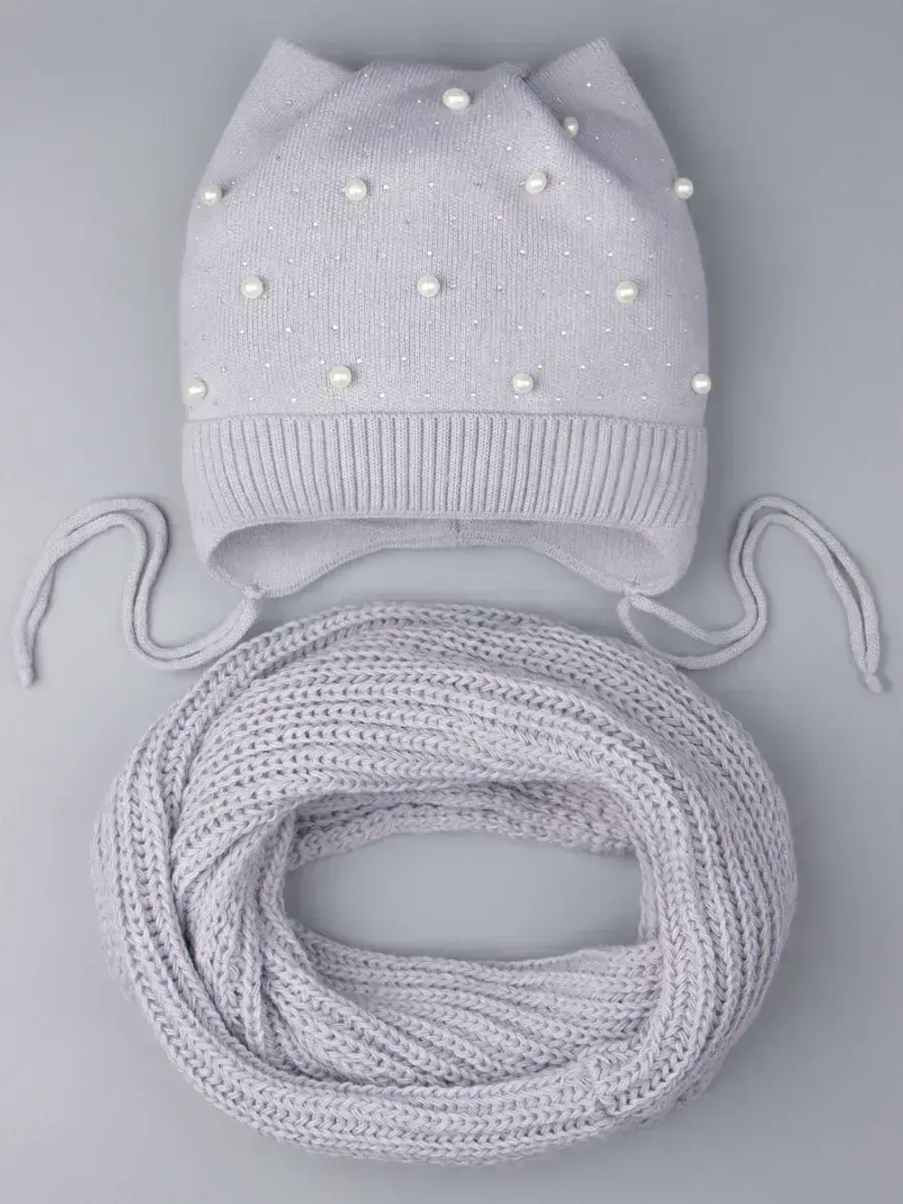 Шапка для девочки осенняя и снуд ушками