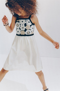 ZARA КОМБИНИРОВАННОЕ ПЛАТЬЕ С КРУЖЕВОМ КРОШЕ, ЭКРЮ