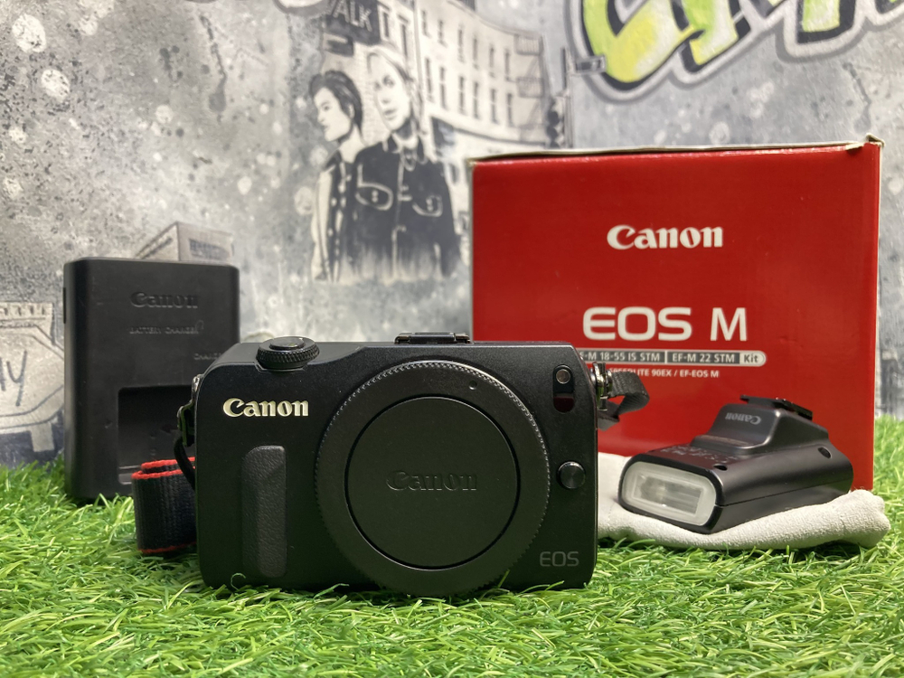 Canon EOS M Покупка/Продажа