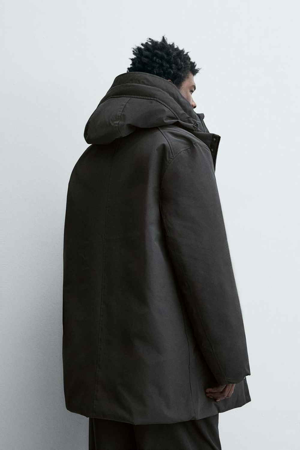 ZARA ТЕХНИЧЕСКАЯ ПАРКА WATER REPELLENT С ОТСТЕГИВАЮЩИМИСЯ ДЕТАЛЯМИ, ЧЕРНЫЙ