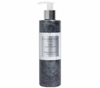 Гель для душа парфюмированный L`COSMETICS Love Every Moment 250 мл