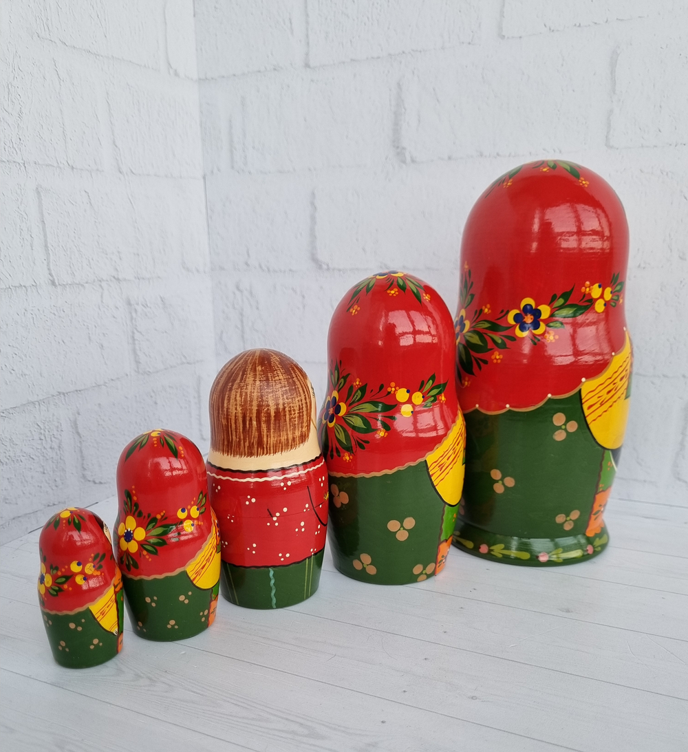 Матрешка "с курочкой" традиция 5мест