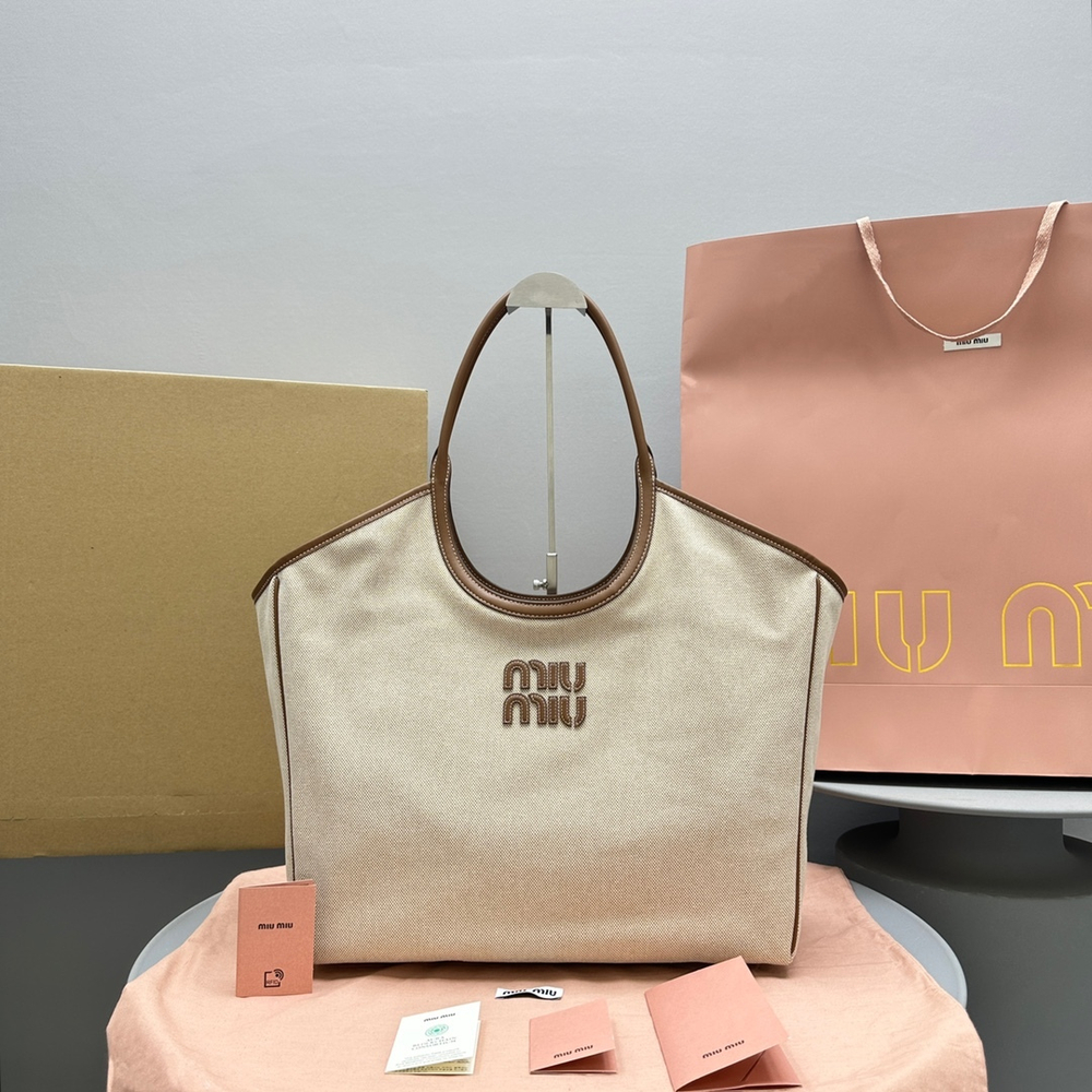 Miu Miu IVY Bag 38 cm