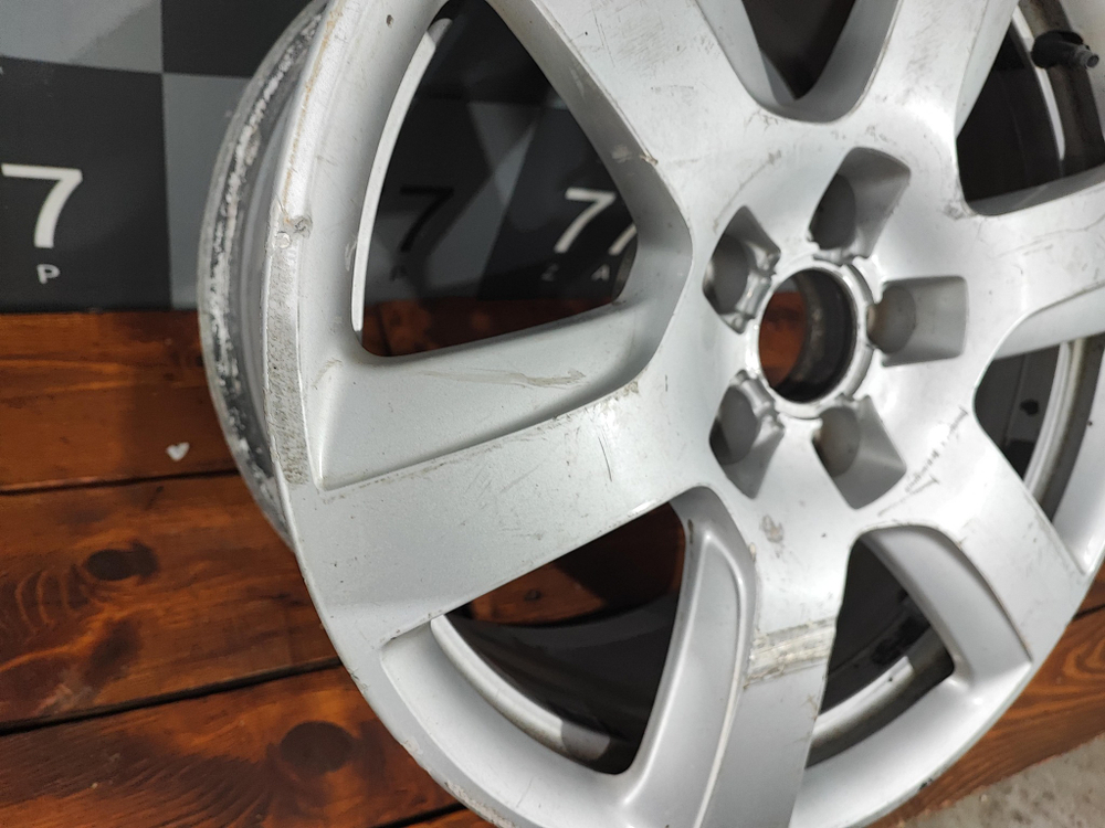 Диск литой R17 Audi A6 (C7)  Б/У Оригинал 4G0601025A