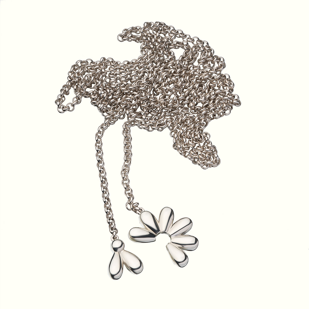 Сотуар с ромашками