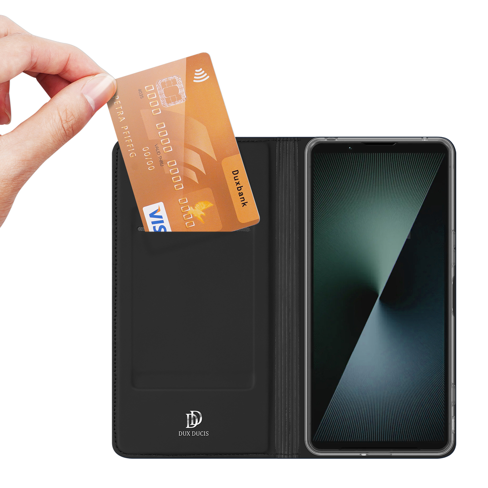 Чехол книжка из кожи черного цвета для Sony Xperia 1 VIII (1-8), серия Skin Pro Series от Dux Ducis