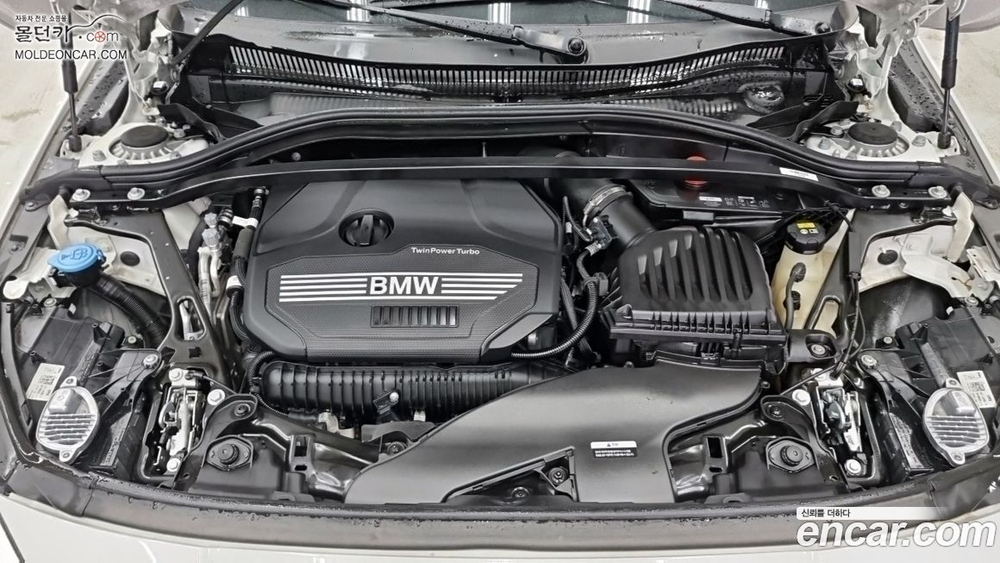 BMW 1 Series (F40) 120i M Sports (05.2022)