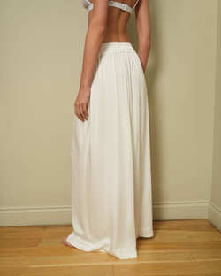 Брюки молочные женские