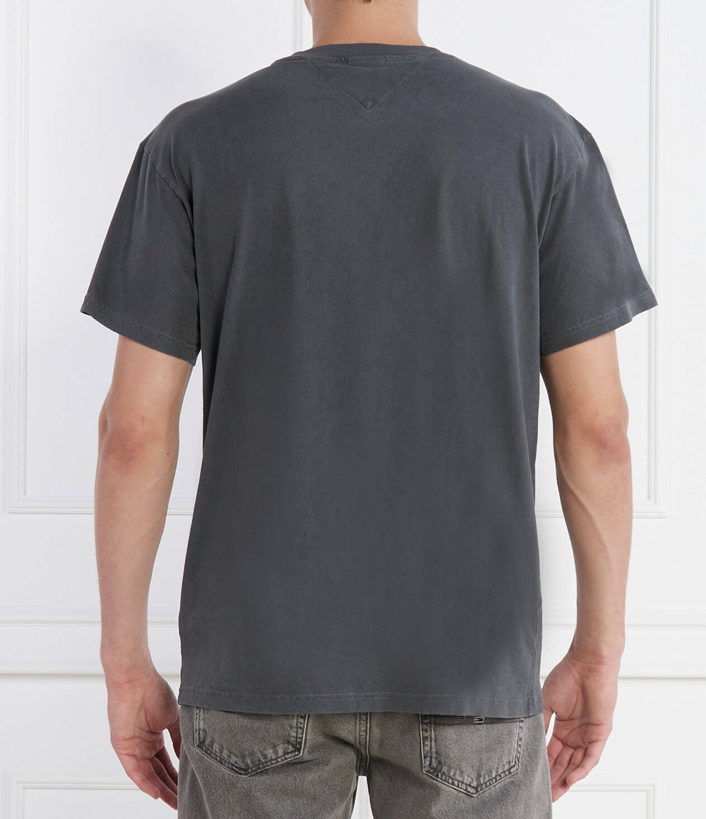 Футболка LINEAR FIRE FLAG Tommy Jeans - графитовый(DM0DM17738)
