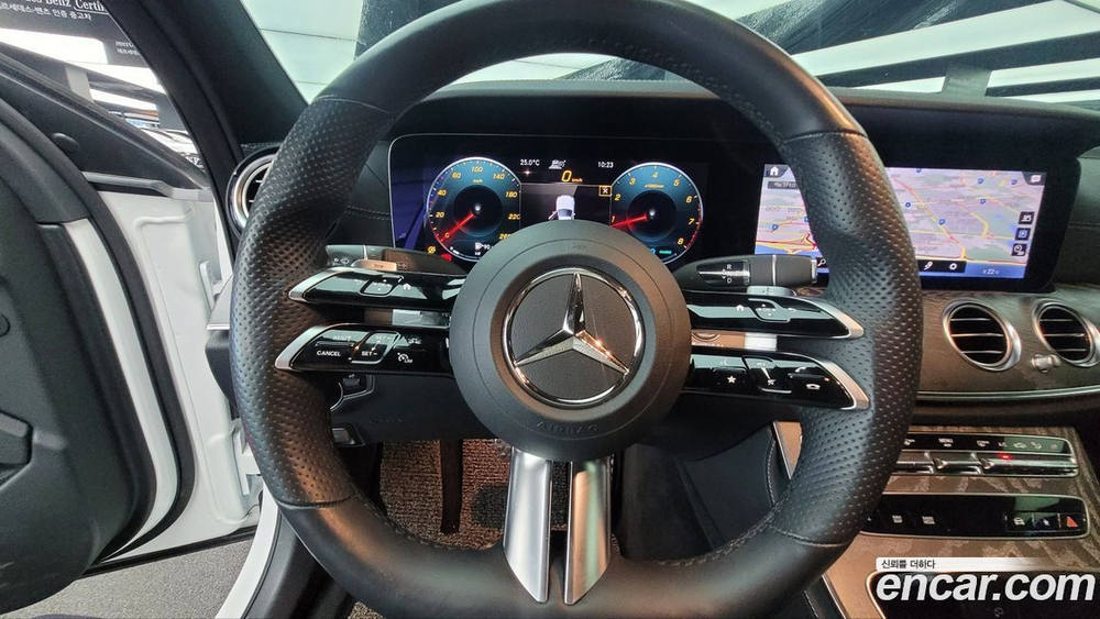 Mercedes-Benz E-Class W213 E350 4MATIC AMG Line (04.2021)