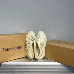 Adidas Yeezy Foam Runner