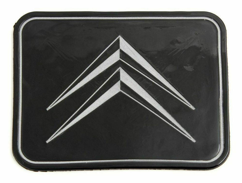 Коврик на панель BIG LOGO MAZDA 14*18см KING BIG LOGO